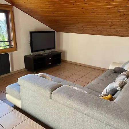 Joli T3 A La Montagne Appartement Marignier Buitenkant foto