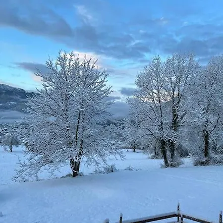 Joli T3 A La Montagne Appartement Marignier Buitenkant foto